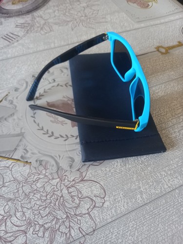 Vends lunettes soleil - vends,