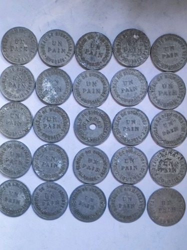 Lot pièces monnaies - de, 25