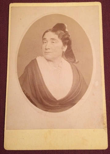 Arlésienne costume photo - arlÉsienne, costume.
