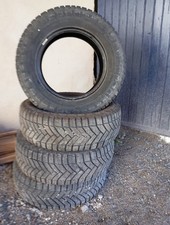 4 Pneus 205/70 R15 MICHELIN AGILIS ALPIN Hiver