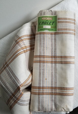 Coupon de tissu neuf ancien