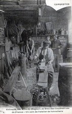 CPA 94 CHARENTON ENTREPOT DES VINS MAGASIN DE GROS COOPERATIVE DE FRANCE UN COIN