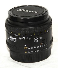 NIKON OBJECTIF AF-NIKKOR 1,8/50 MM EXCELLENT ETAT