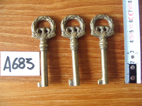 Lot a683 clé - lot,
