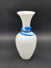 Saint Louis - Vase opaline de cristal décor au serpent c. 1900 opal crystal vase