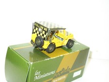 SOLIDO Jeep willys aviation militaire..  follow me, (guidage taxi ways) JAUNE