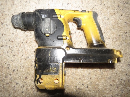 Dewalt dc233 hammer - drill, 36v