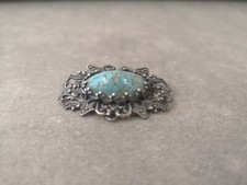 broche ancienne style gothique