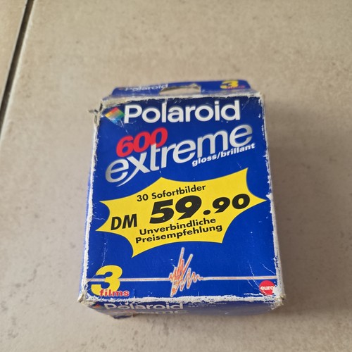 Boite films polaroid 600 - de,