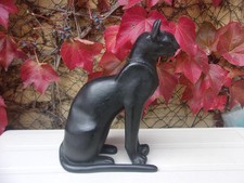 Reproduction antiquité Musée du Louvre Statue Chatte Bastet au collier