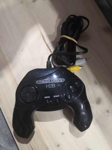 Manette sega megadrive inclus - manette,