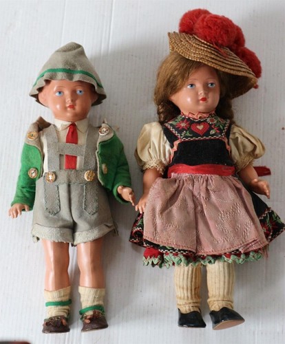 Poupees costume - en,