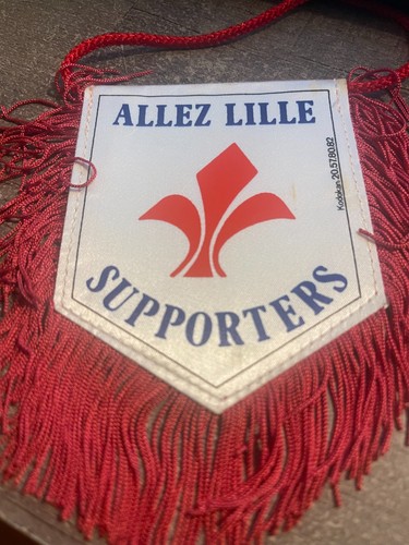 Ancien petit fanion pennant - ancien,