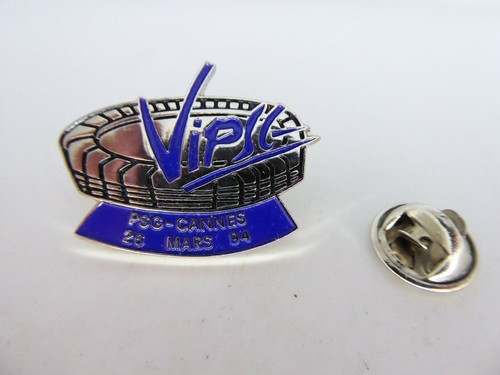 Pin pins badge - pin's,