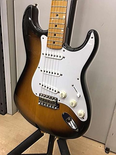 Guitare - (fender,