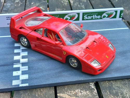 Burago ferrari f40 de - 1/24,