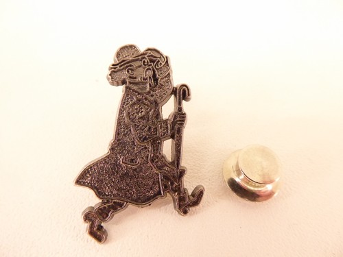Pin pins - pin's, badge
