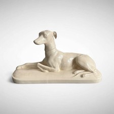 Figurine Lévrier - Faïence beige Art Deco  -  Sarreguemines -  n°5056 vers 1930