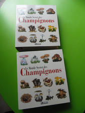 Editions Atlas le monde secret des champignons 2 classeurs et environ 300 fiches
