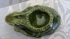 Cendrier "grenouille" héritier guyot couleur verte petit modele jamais servi.