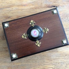 Coffret Louis Philippe Médaillon Porcelaine Soldat Casqué à l'Antique Début XIXè