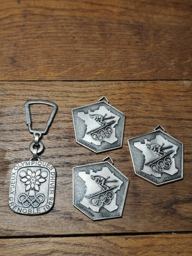 Porte clés vintages jeux - porte,