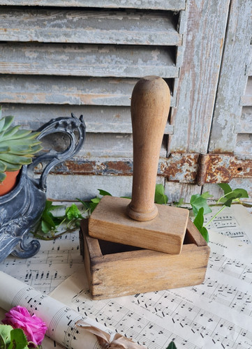 Ancien moule beurre bois - a,