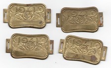 Lot de  4 Plaques  de Vélo  -