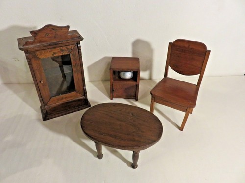 Ancien mobilier poupee en - de,