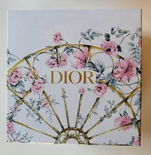 Boîte Christian Dior