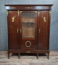 armoire de style Empire en