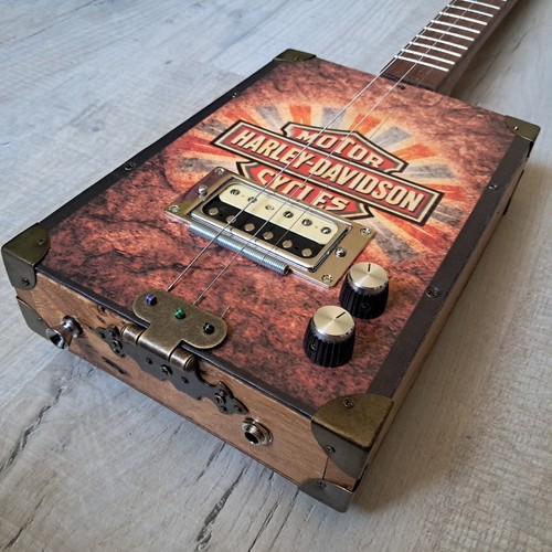 Cigar box guitar g 3 - box,