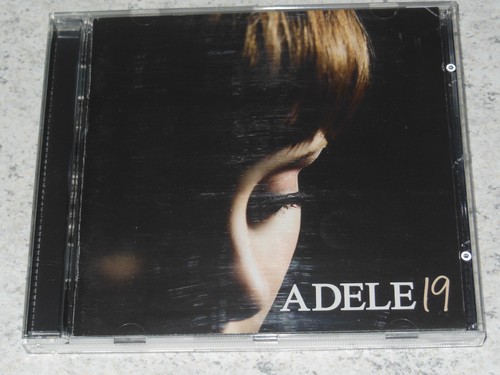 Adele signé - adele, /