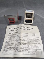 Mini Horloge Quartz LCD en forme d'Ordinateur publicitaire Banque Populaire