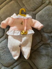 Vêtements pour petite poupée