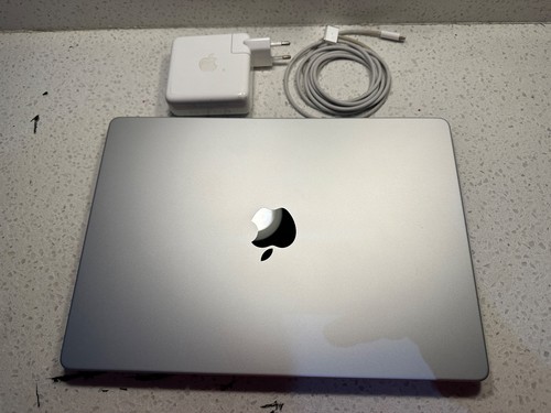 Apple macbook pro - pro, 12/19