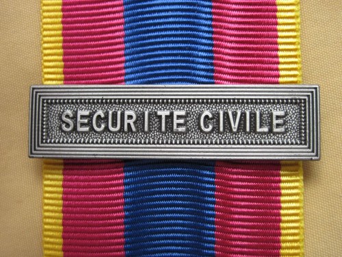 Agrafe sécurité civile - agrafe,