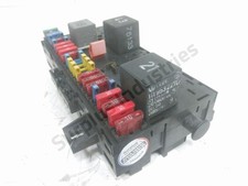 Boite fusibles habitacle - fusibles,