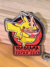 PINS Pin's PIKACHU YOKOHAMA JAPAN 2023 Coffret Deck Cartes Pokemon NEUF