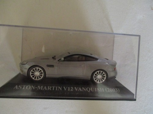 Miniature aston martin v12 - martin,