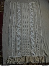 Ancien - Petit rideau filet frangé (Travail mécanique)