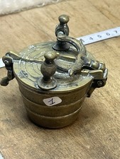 Ancienne pile de poids À Godets de Charlemagne , Bronze, Ref N.1