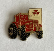 63 - Pin's TRACTEUR TRACTOR