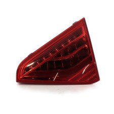 Feu de coffre arrière droit - Audi A5 SPORTBACK I PH.2 - 8T0945094C - A1-0470V