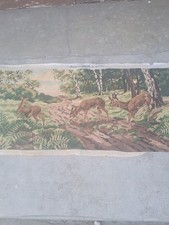 CANEVAS FINI BICHE SOUS BOIS