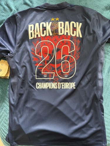Maillot domicile version