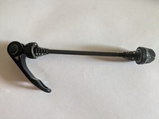 Axe serrage rapide roue de vélo avant noir