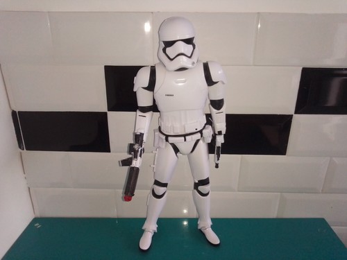 Star wars figurine eurodisney