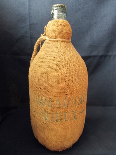 Ancienne bouteille armagnac - d,