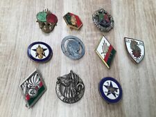 LOT DE 10 INSIGNES LEGION